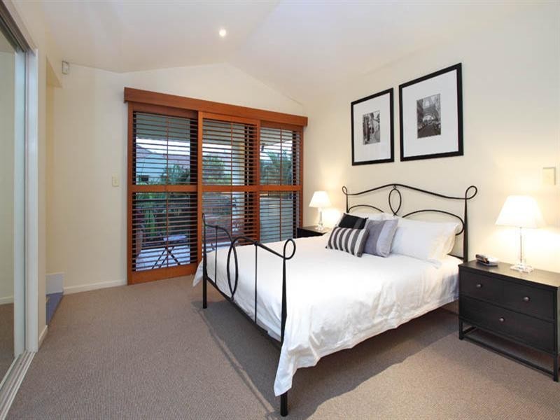 6 Parklane Place, Bulimba QLD 4171