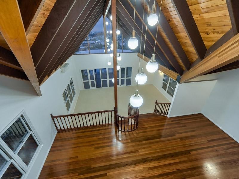 52 Upper Cairns Terrace, Red Hill QLD 4059
