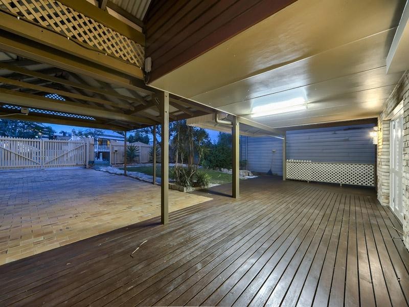 52 Upper Cairns Terrace, Red Hill QLD 4059