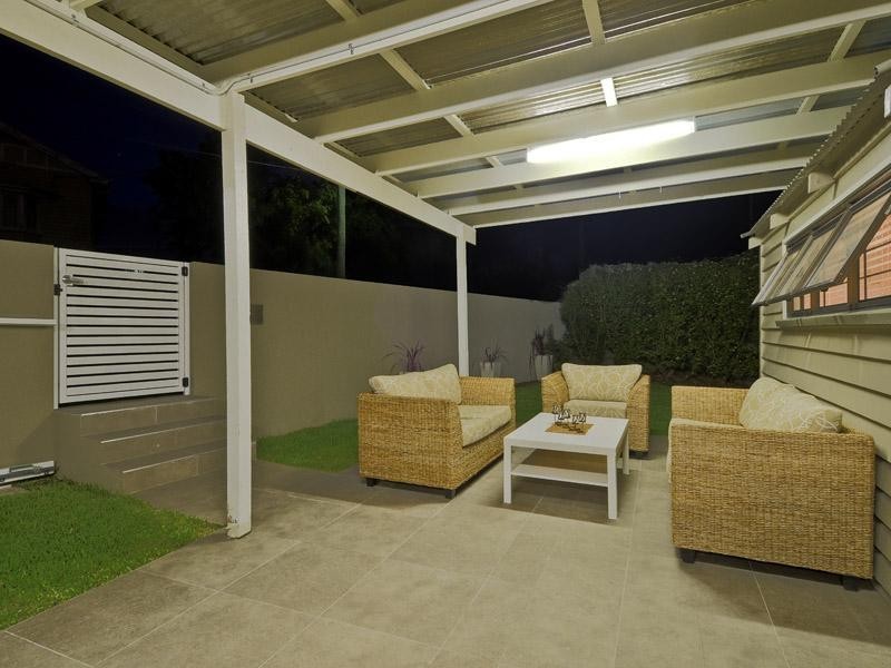 12 Cawmore Road, Hawthorne QLD 4171