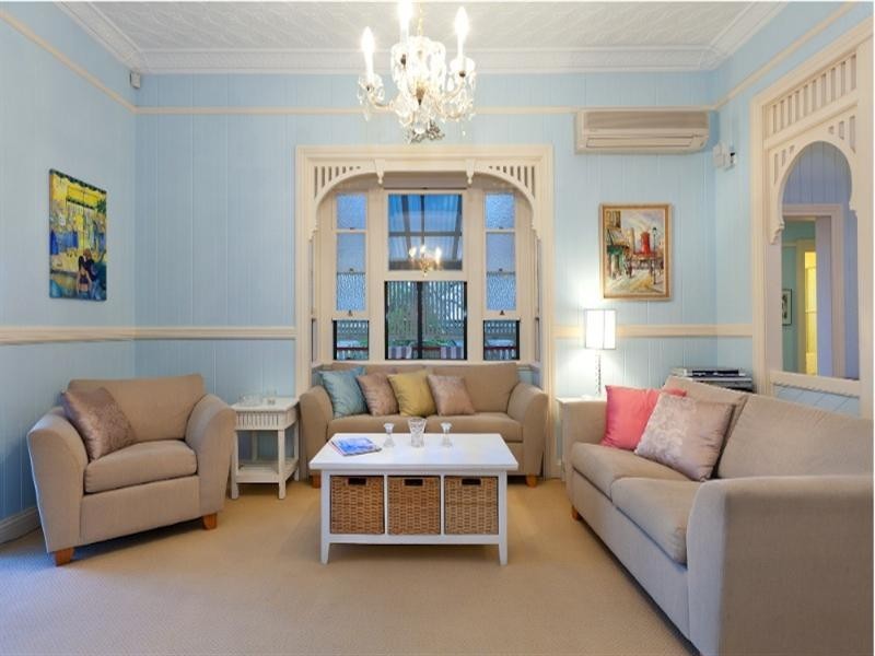 25 Power Street, Norman Park QLD 4170