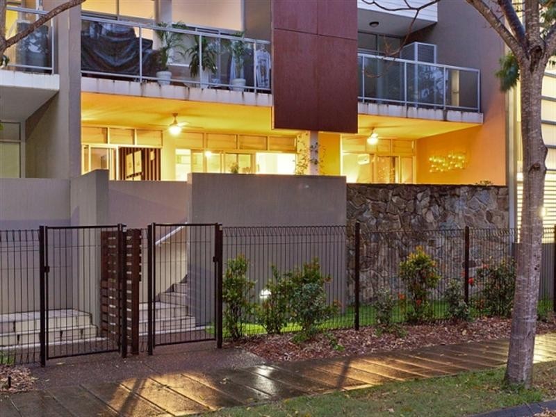 39/21 Love Street, Bulimba QLD 4171