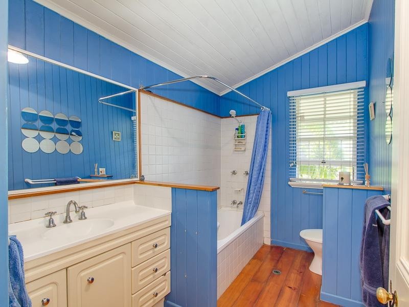 128 Agnew Street, Norman Park QLD 4170