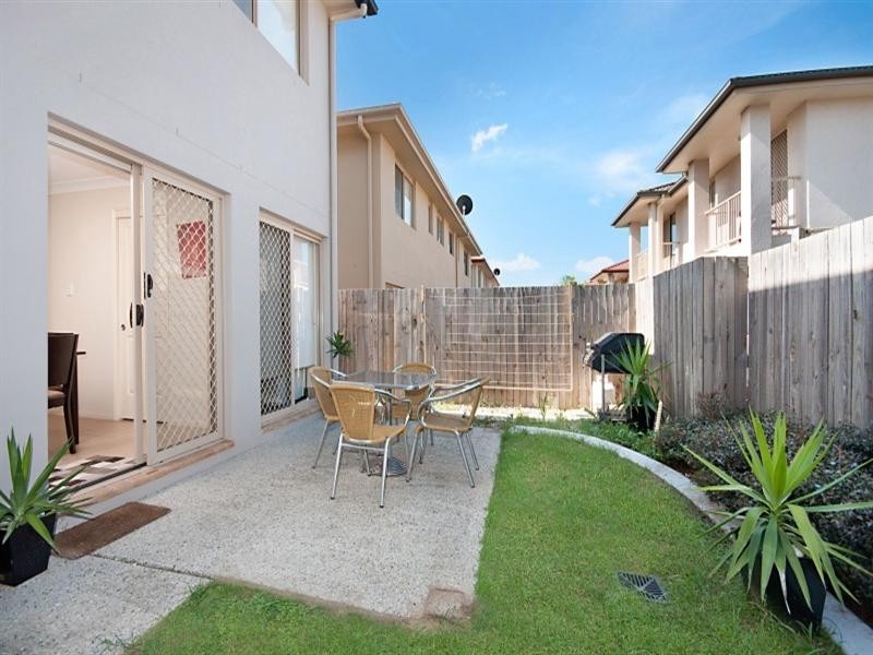 13/104 Kate Street, Carina QLD 4152