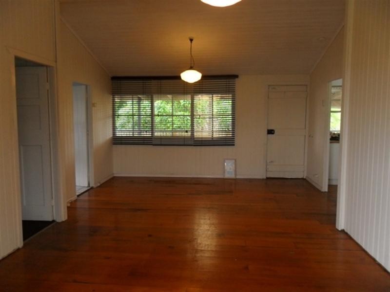 Wavell Heights QLD 4012