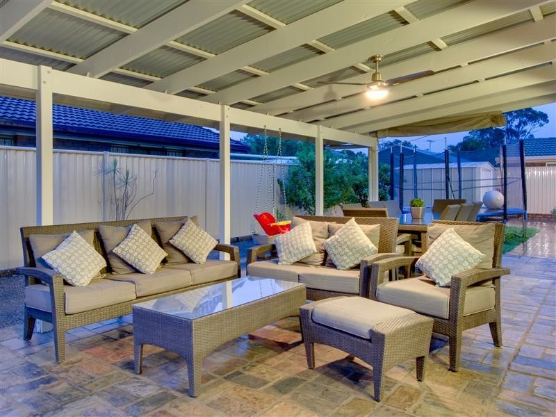 59 Sherborne Street, Carindale QLD 4152