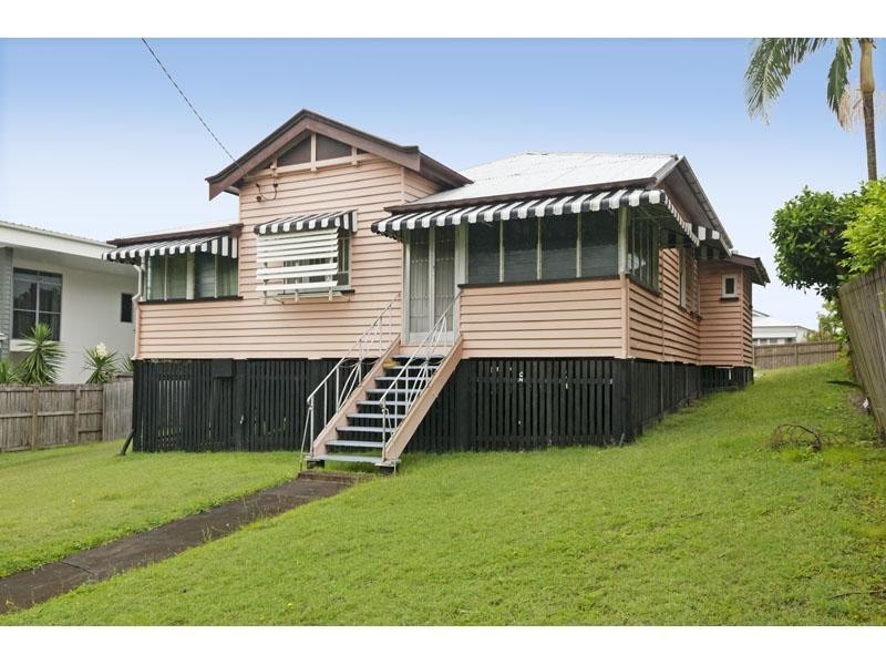 16 Duke Street, Bulimba QLD 4171