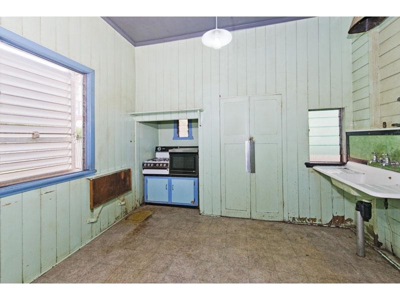 16 Duke Street, Bulimba QLD 4171