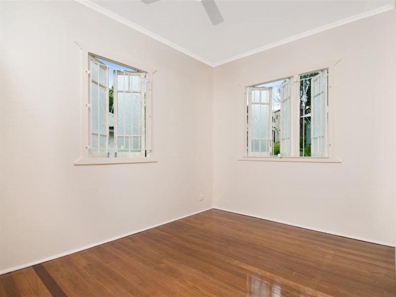 23 Brinawa Street, Camp Hill QLD 4152