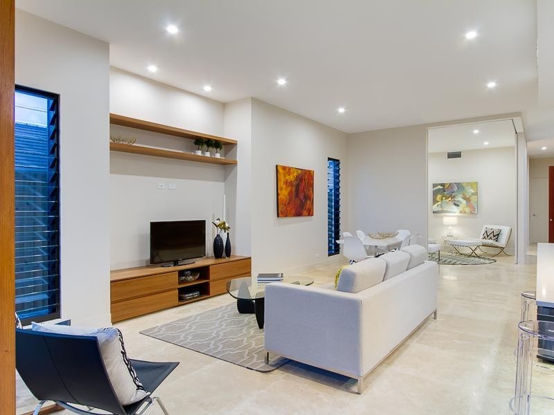 32 Princess Street, Bulimba QLD 4171
