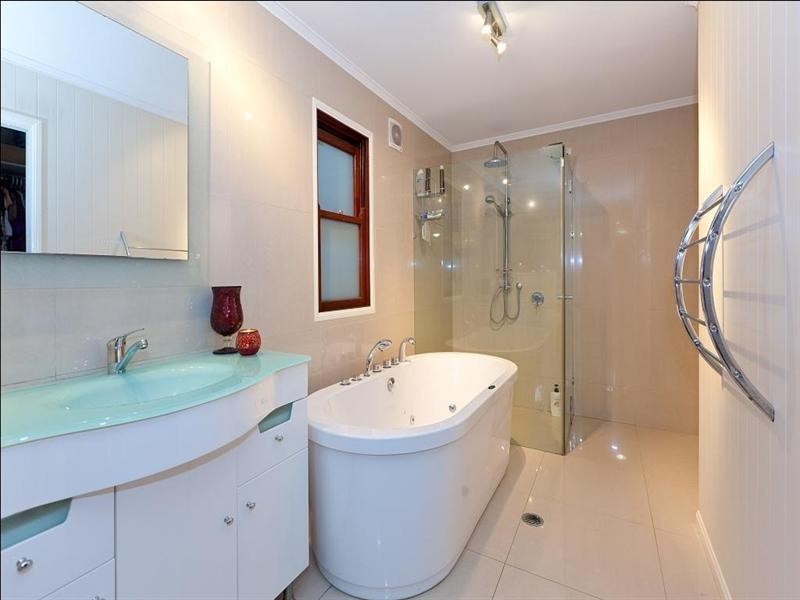 20 Withington Street, East Brisbane QLD 4169