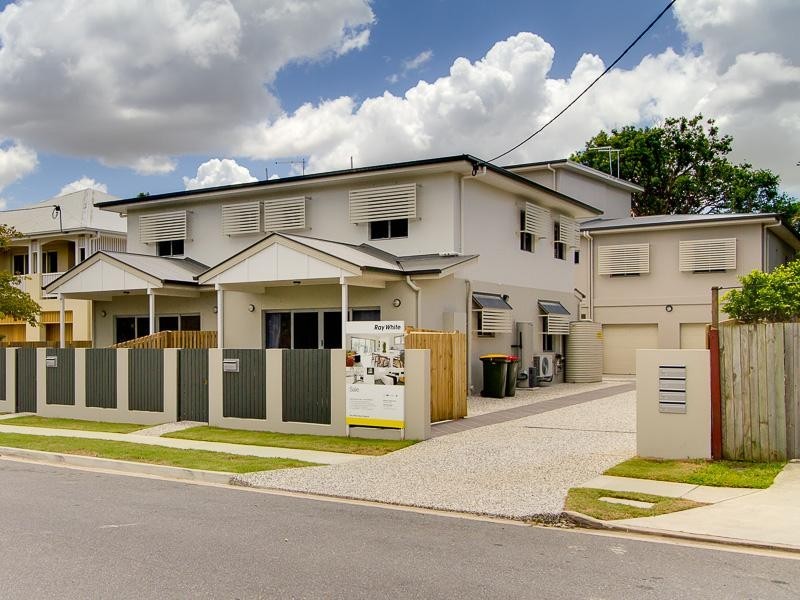 80-82 Lawson Street, Morningside QLD 4170