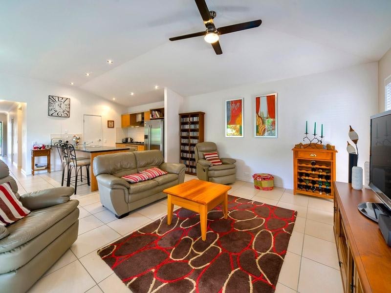 7 Celestial Court, Carina QLD 4152