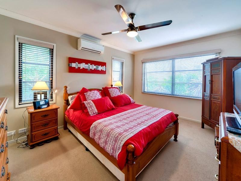 7 Celestial Court, Carina QLD 4152