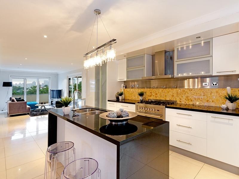 33 D’Arcy Road, Seven Hills QLD 4170