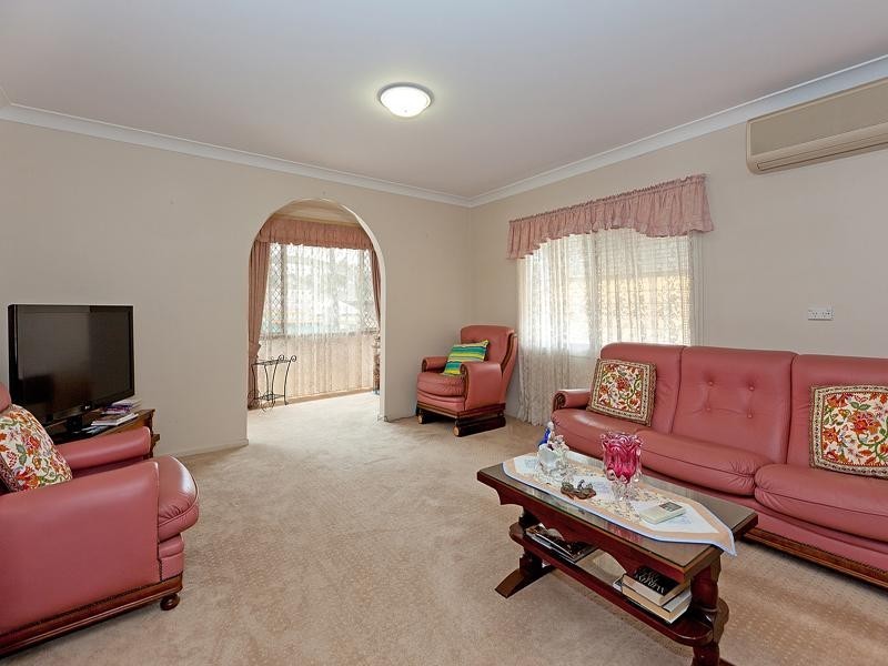 4 Abingdon Street, Woolloongabba QLD 4102