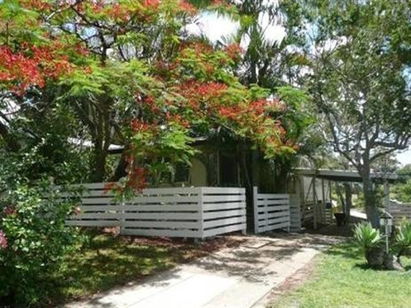 9 Cecile Street, Balmoral QLD 4171