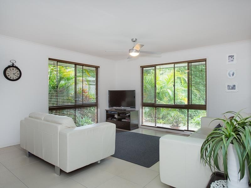28 Paris Avenue, Morningside QLD 4170