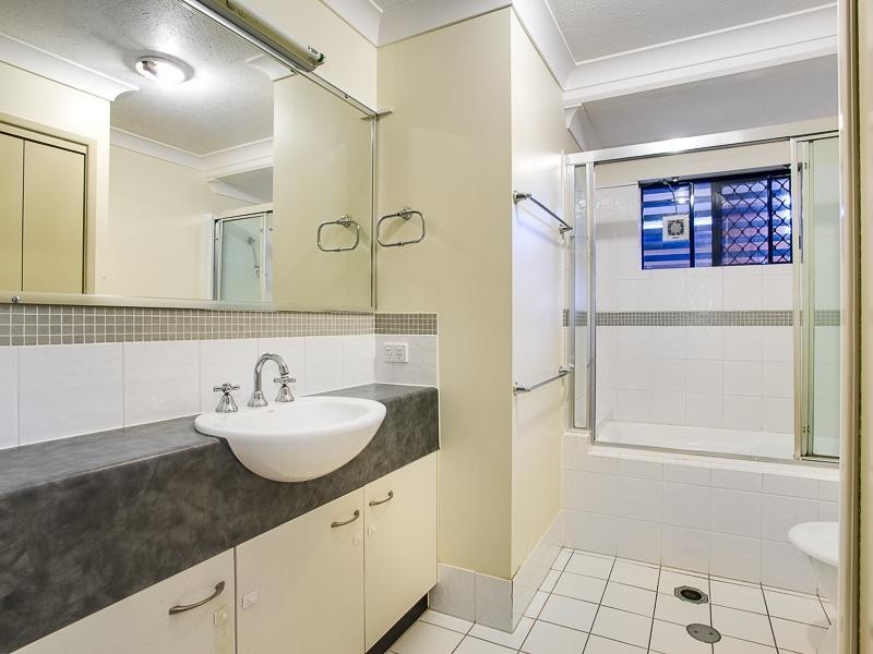 4/28 Clarendon Street, East Brisbane QLD 4169