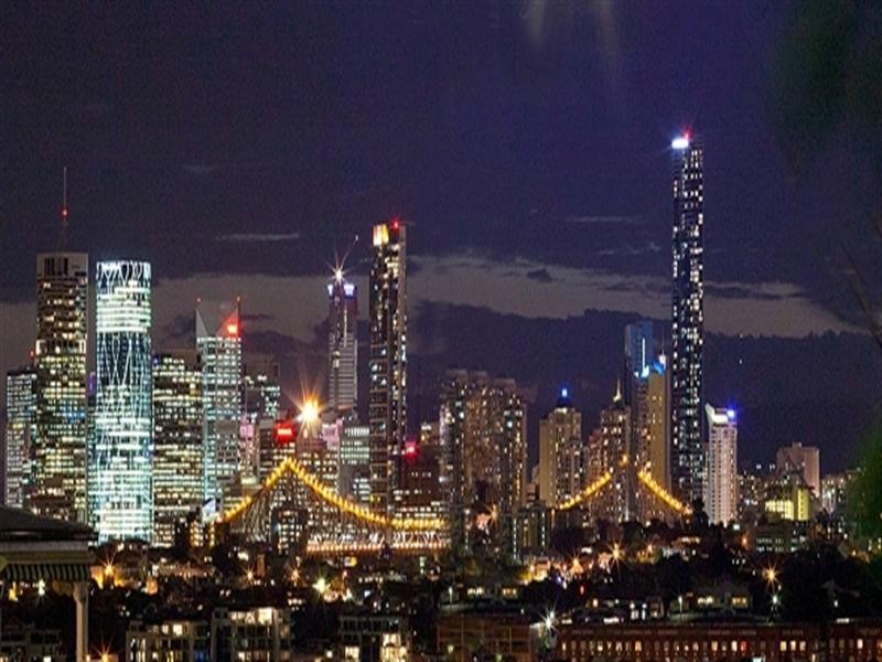 60 Main Avenue, Balmoral QLD 4171