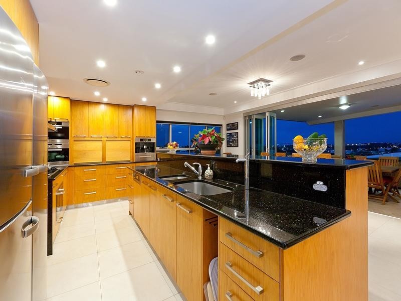 60 Main Avenue, Balmoral QLD 4171