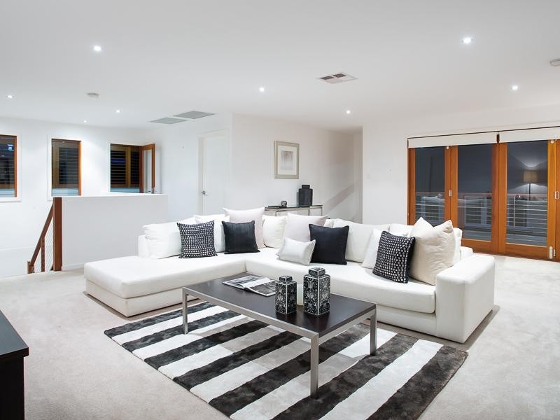 145 Oxlade Drive, New Farm QLD 4005