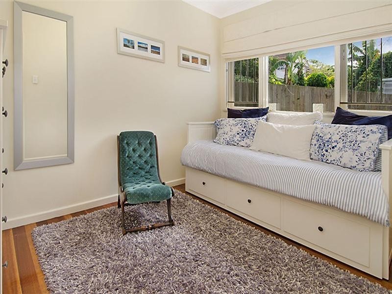 4/9 Miriam Street, Holland Park West QLD 4121