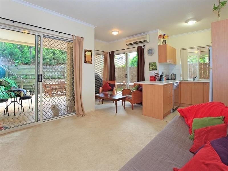 4/48 Riddell Street, Bulimba QLD 4171