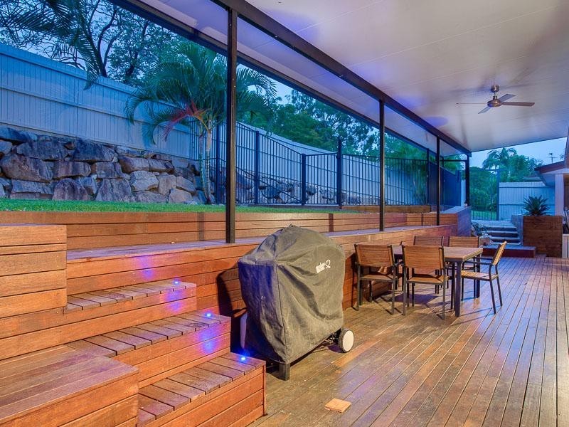 1 Yonga Street, Balmoral QLD 4171