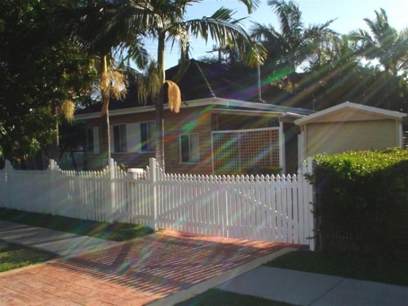 35 Cambridge Street, Bulimba QLD 4171