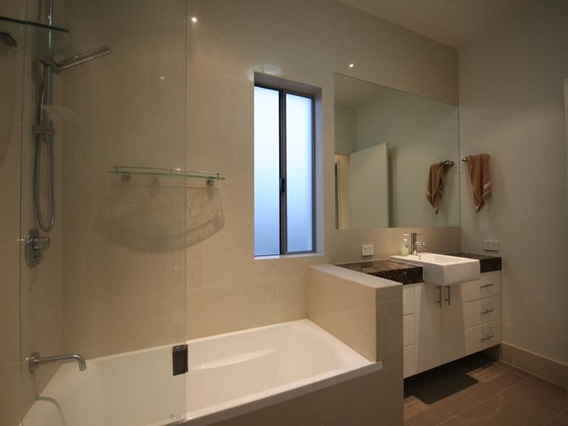 1/168 Riding Road, Balmoral QLD 4171