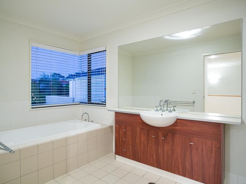 14 Calliope Circuit, Murarrie QLD 4172