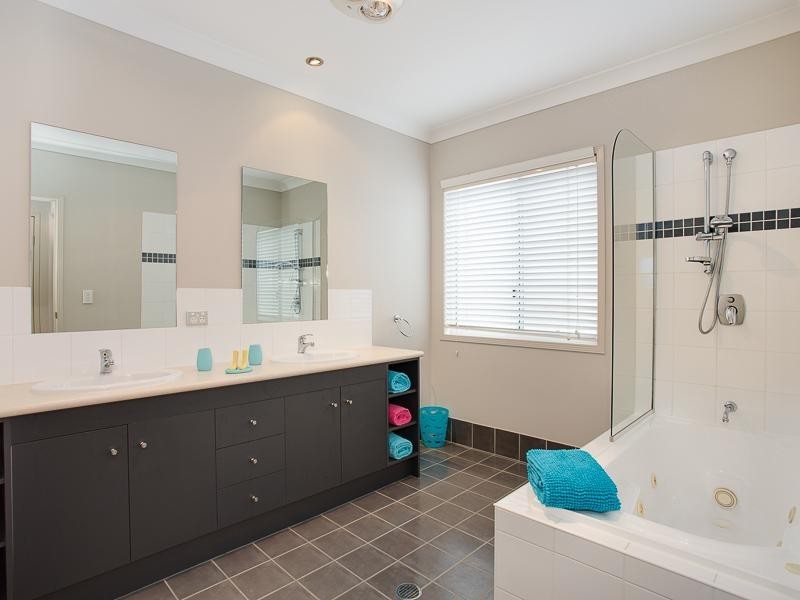 44 Skirving Street, Morningside QLD 4170