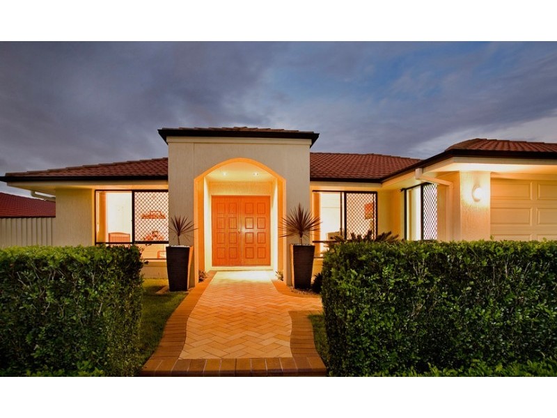 48 Kenilworth Place, Carindale QLD 4152