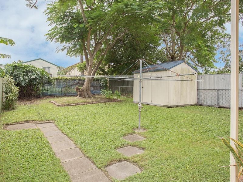 18 Railway Terrace, Murarrie QLD 4172