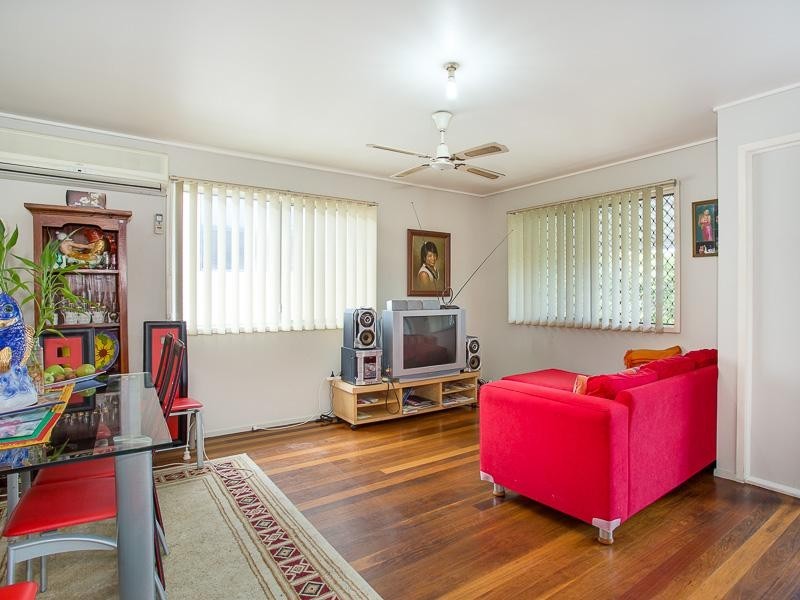 18 Railway Terrace, Murarrie QLD 4172