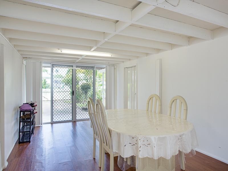 18 Railway Terrace, Murarrie QLD 4172