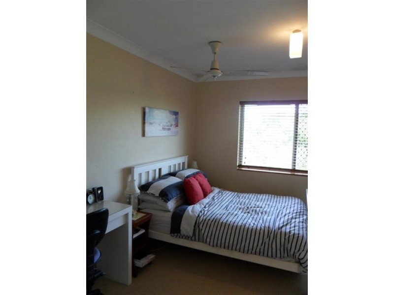 38 Belgrave Street, Balmoral QLD 4171