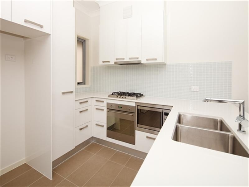 7/18 Barton Road, Hawthorne QLD 4171