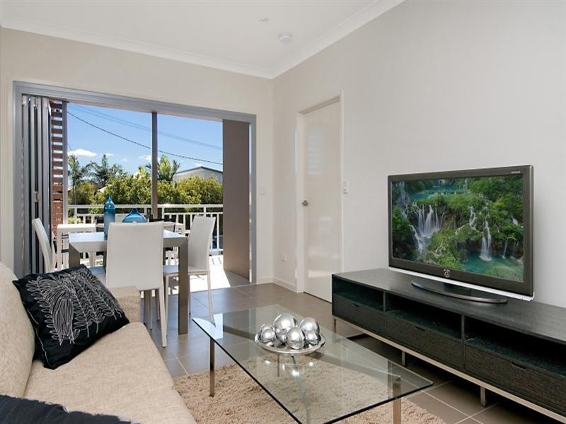 7/18 Barton Road, Hawthorne QLD 4171