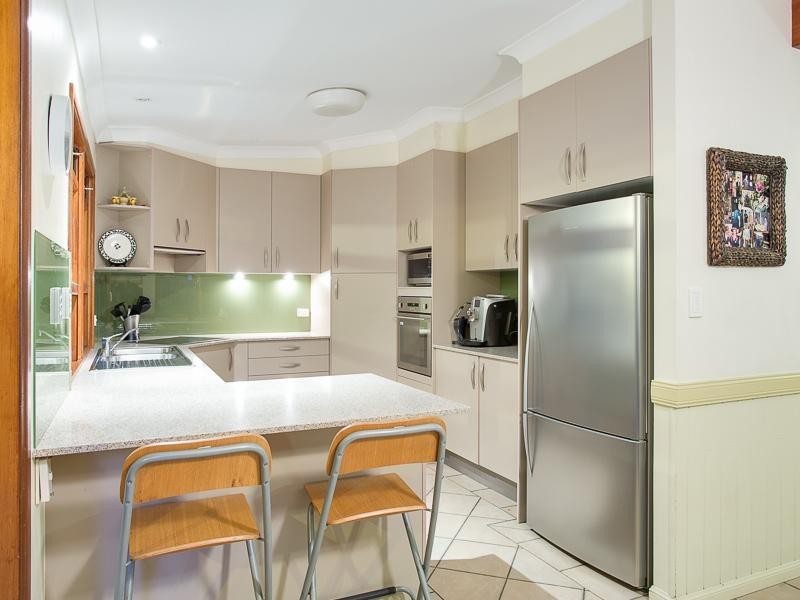 13 Merry Street, Bulimba QLD 4171