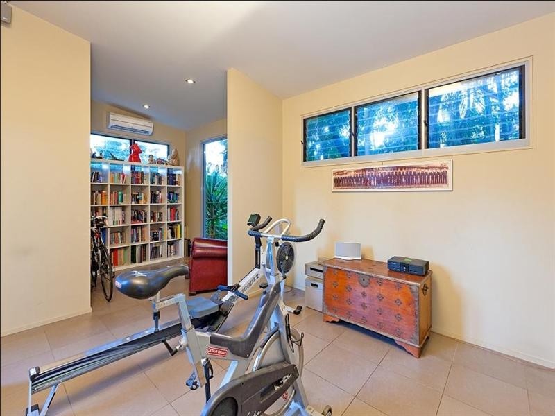 5 Stafford Street, East Brisbane QLD 4169