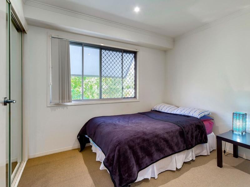 1/12-14 Elwell Street, Morningside QLD 4170