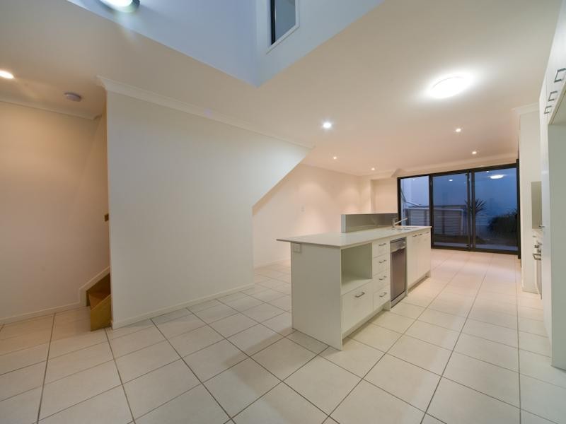 2/37 Jersey Street, Morningside QLD 4170