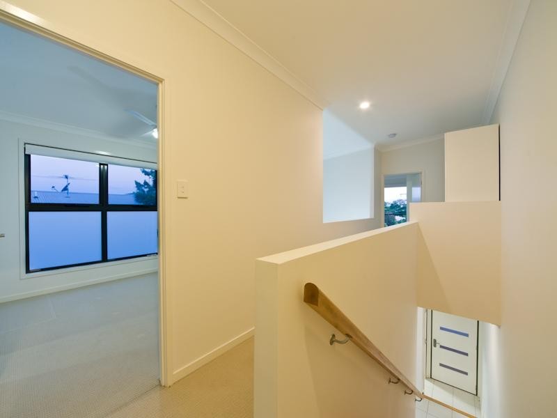 2/37 Jersey Street, Morningside QLD 4170