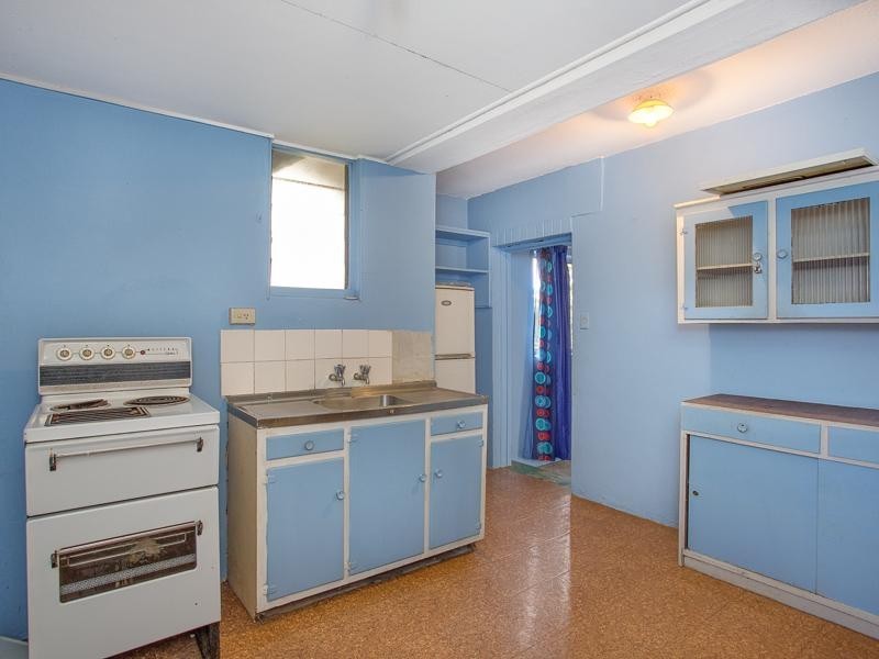 348 Bennetts Road, Norman Park QLD 4170