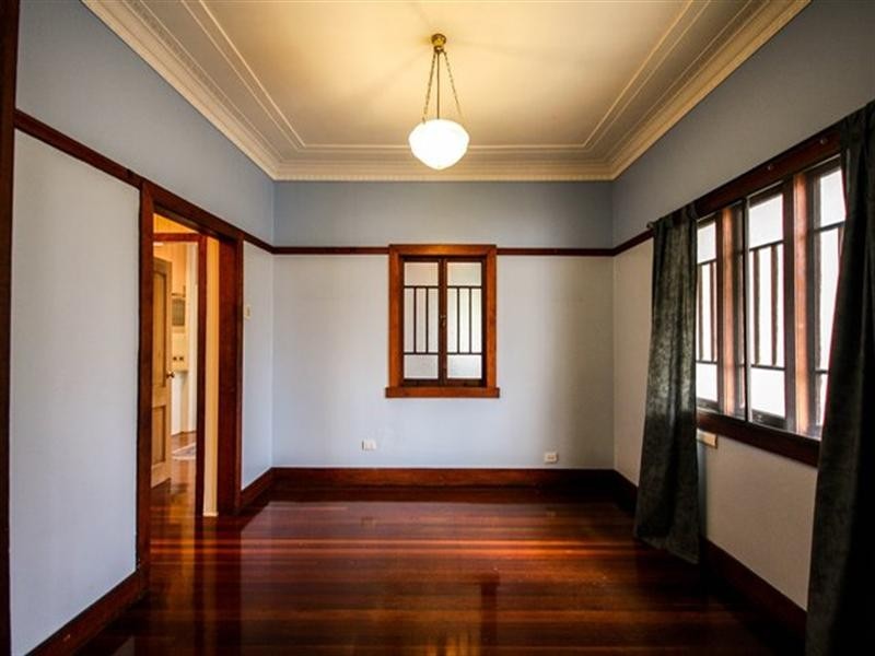 East Brisbane QLD 4169