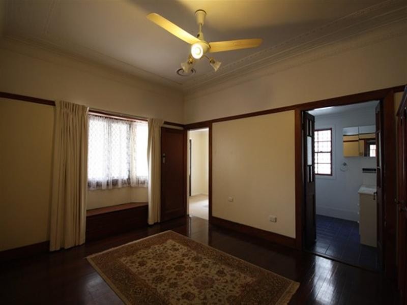 East Brisbane QLD 4169