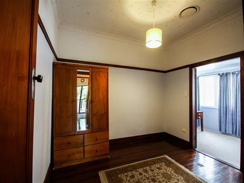 East Brisbane QLD 4169