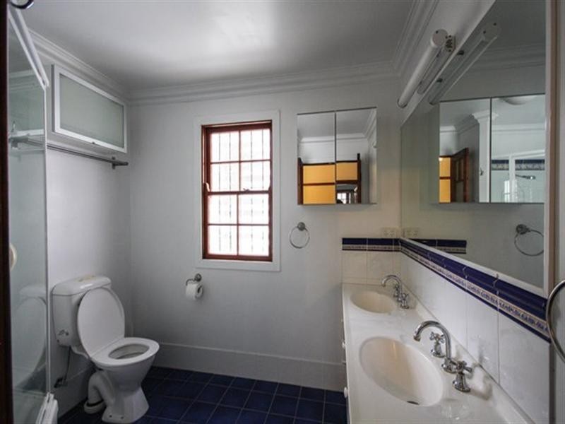 East Brisbane QLD 4169